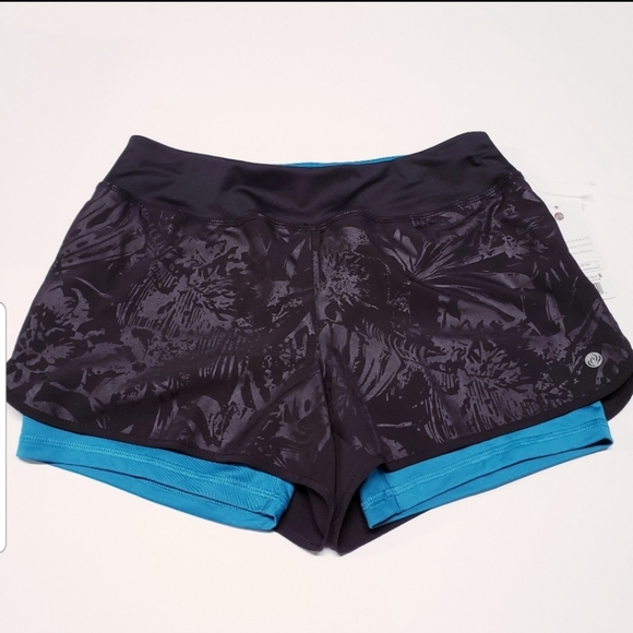 apana yoga shorts